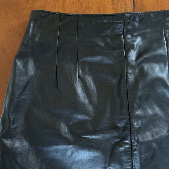 100% black leather skirt - Picture 2 of 5